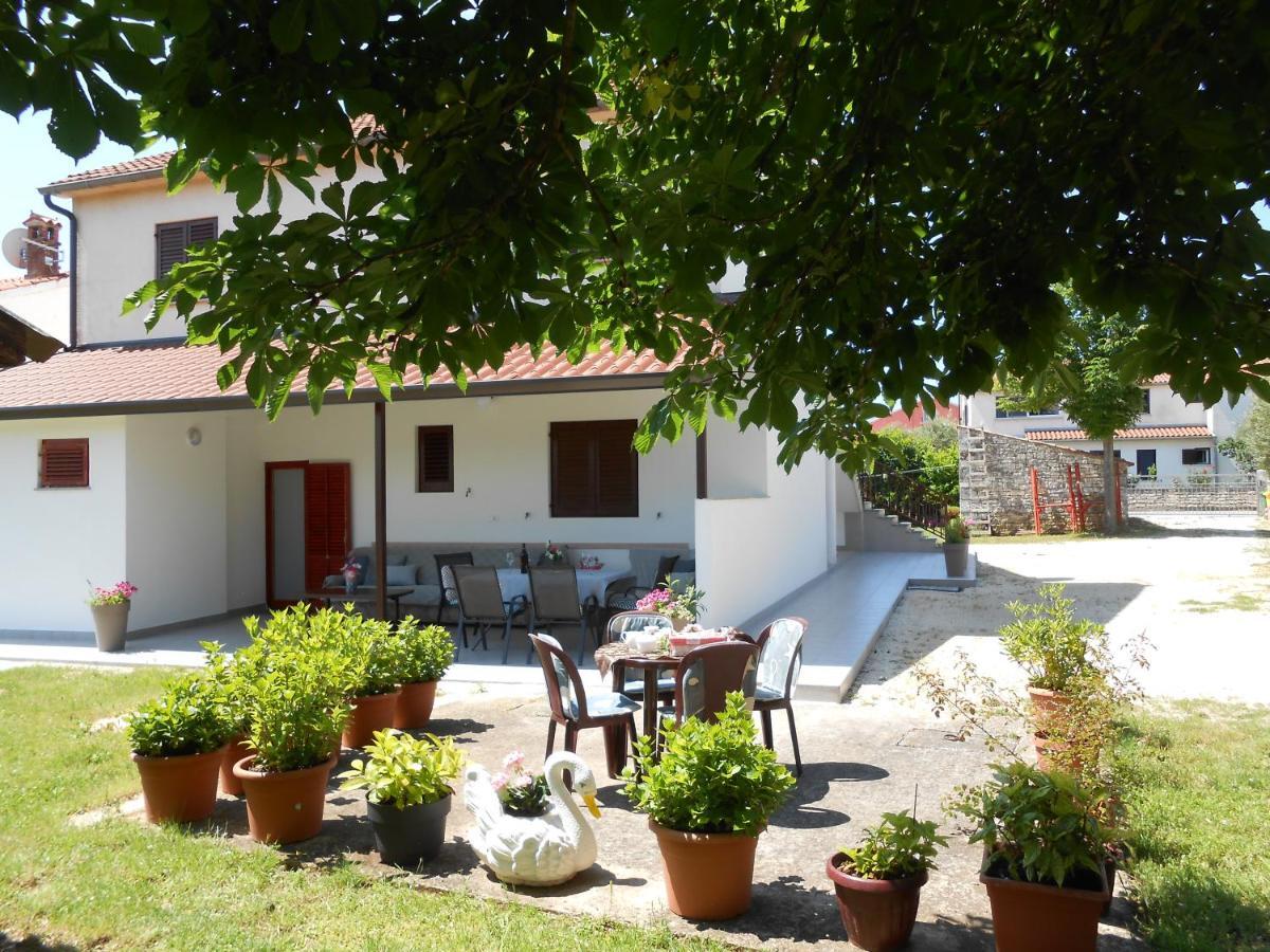 Apartman Mirela Rovinj Exterior foto